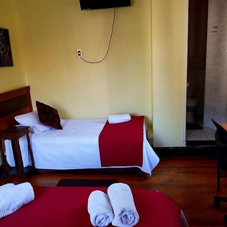 Hotel Almenas Santiago Dış mekan fotoğraf