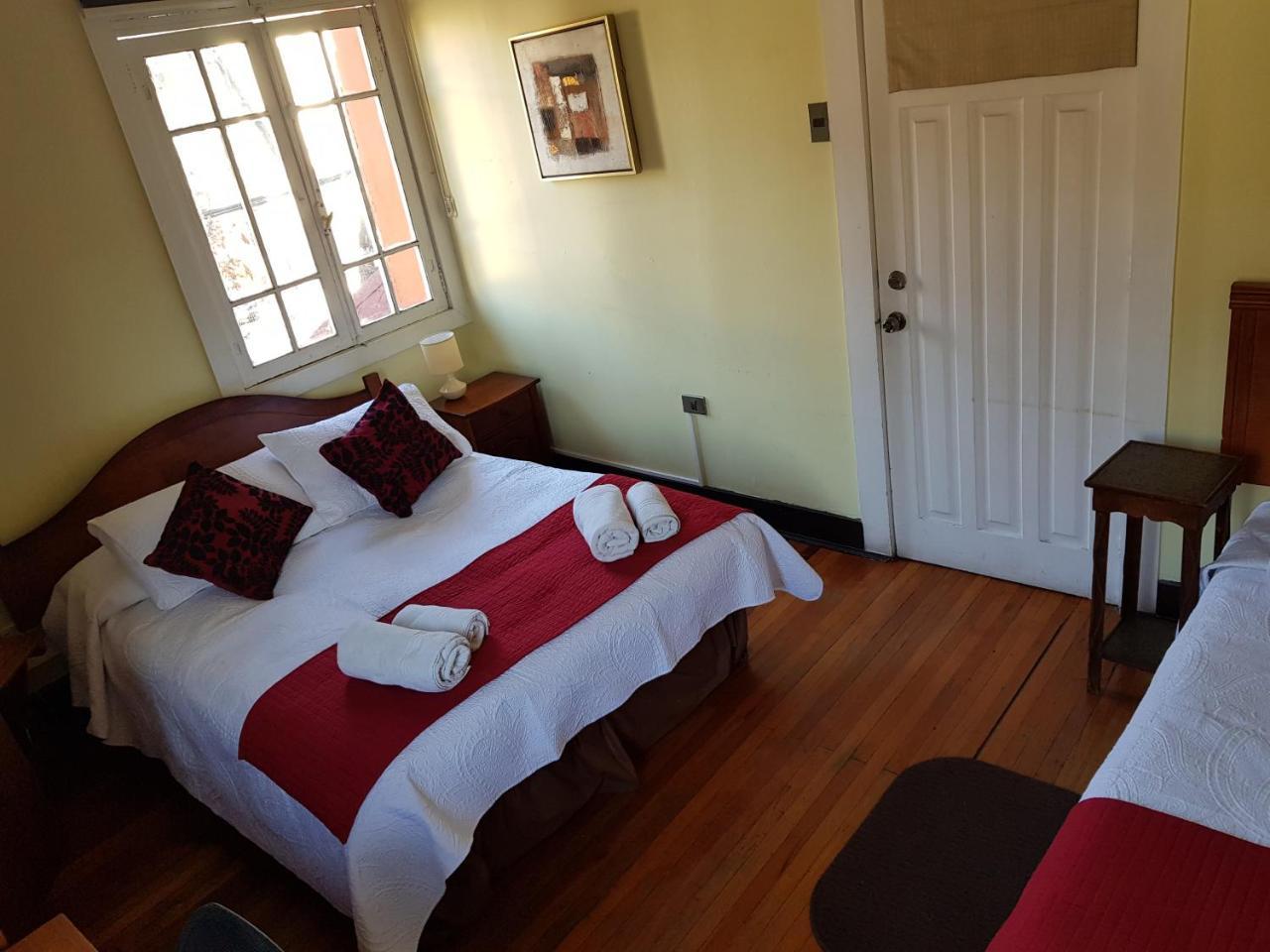 Hotel Almenas Santiago Dış mekan fotoğraf