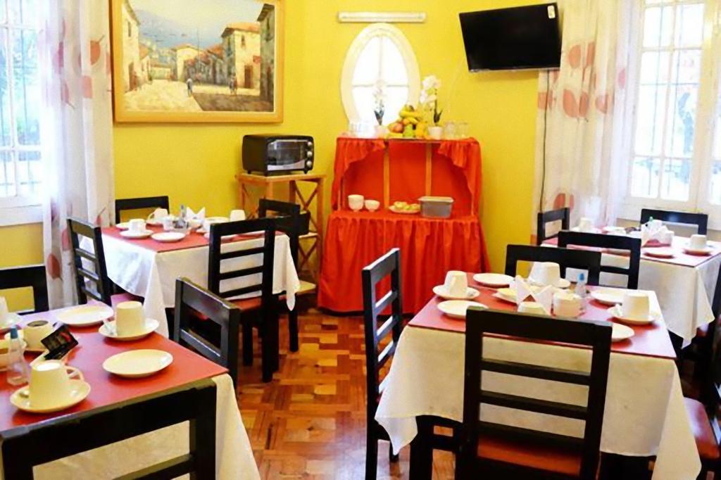 Hotel Almenas Santiago Dış mekan fotoğraf